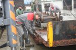 Photo albulle/data/photos/Chantiers_MatRoulant/ExCFC/20140129_Jan_2014_TransfertWagonsExCFC/20140129_WagonsExCFC_ChargementCFC_05.jpg