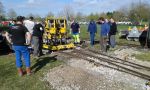 Photo albulle/data/photos/Chantiers_Voie/Ailleurs/20170401_Avr_2017_RelevementPithiviers/20170402_110748_RelevementPithiviers_JDa.jpg